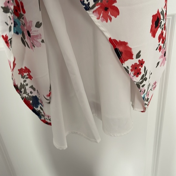 Floral Summer Dress - Picture 8 of 9